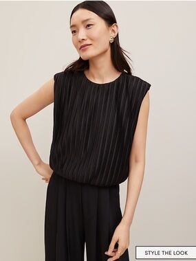 Ann Taylor Pleated Bubble Hem Top